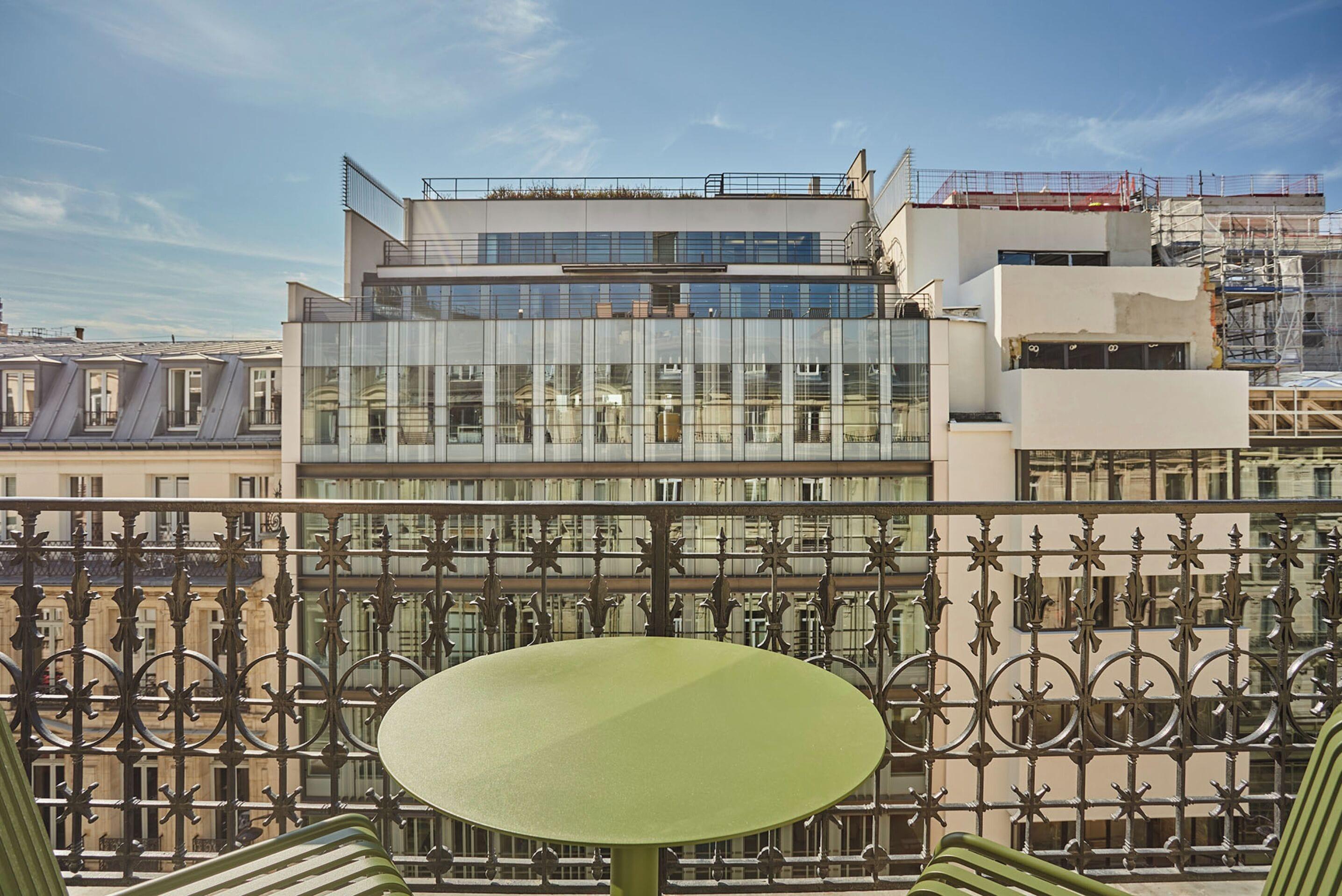 Numa Champs-elysees Paris