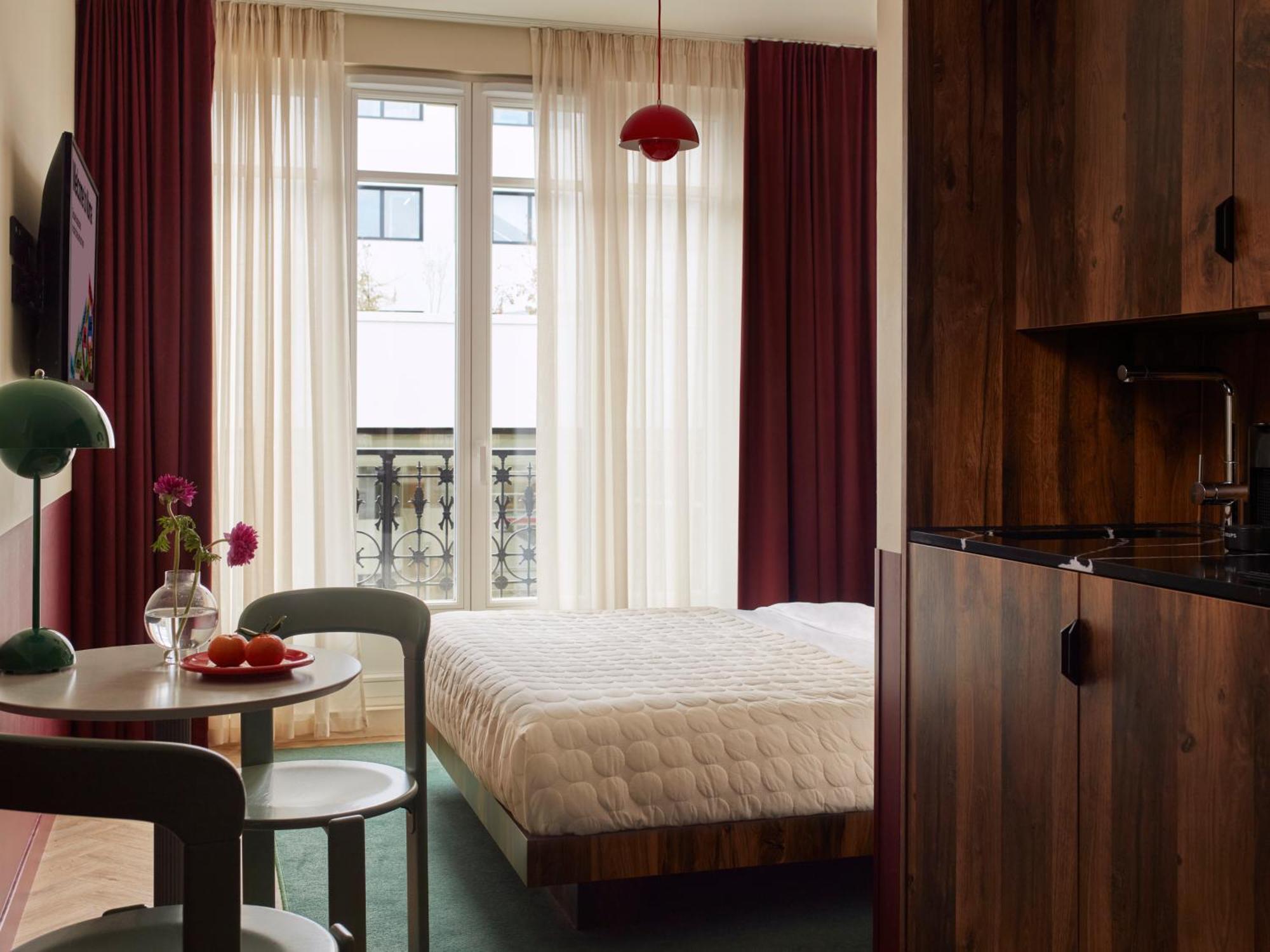 Aparthotel Numa Champs-élysées 4*