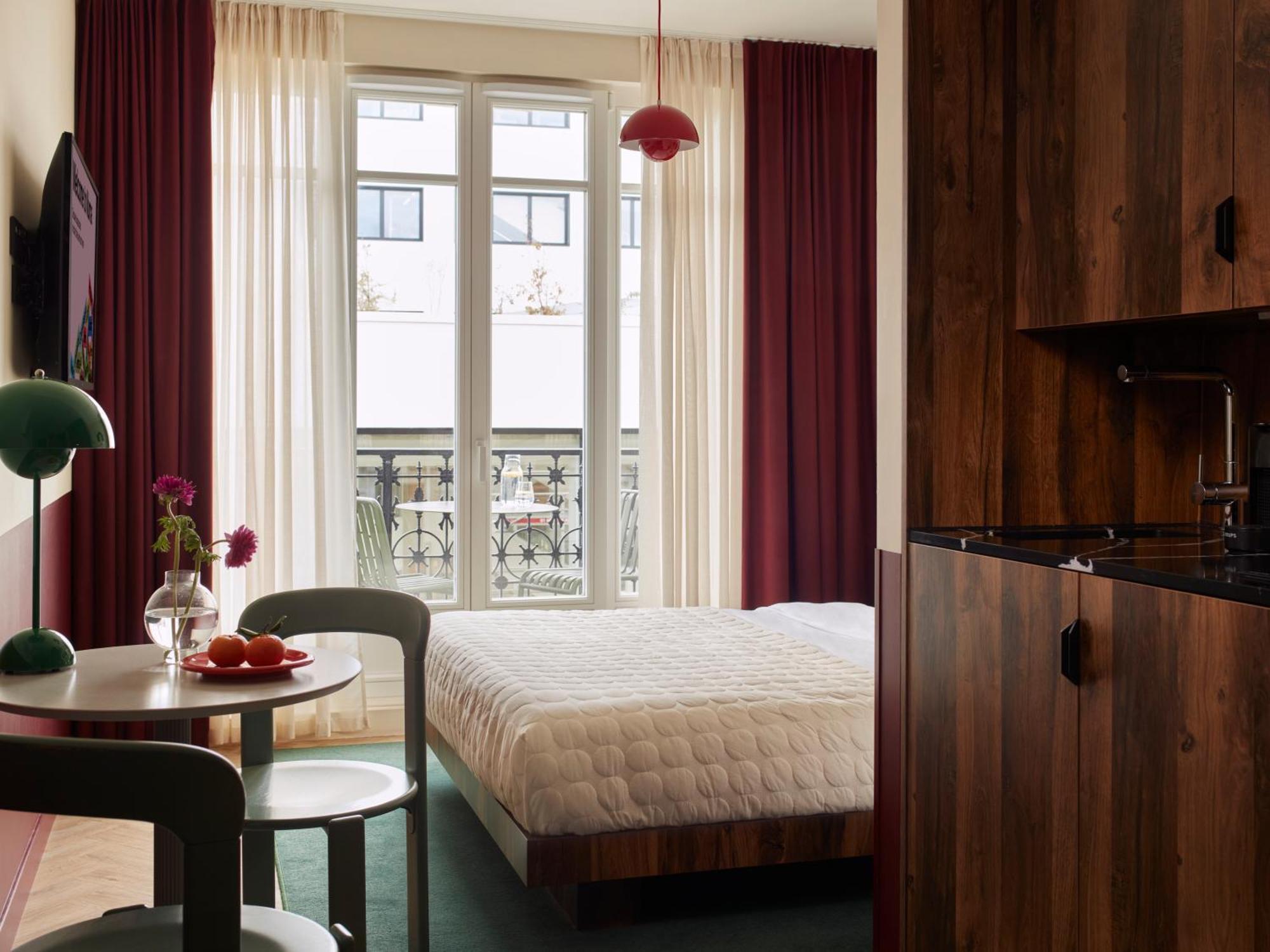 Aparthotel Numa Champs-elysees 4*