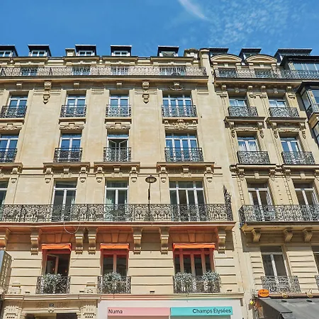 Numa Champs-élysées Parigi