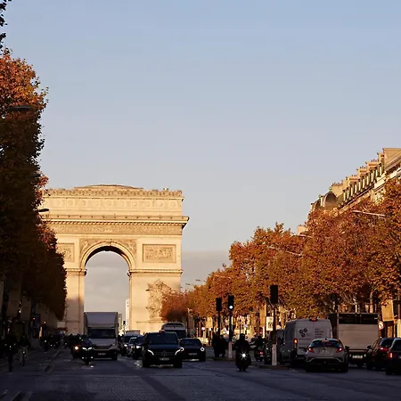 Numa Champs-élysées Aparthotel Parigi